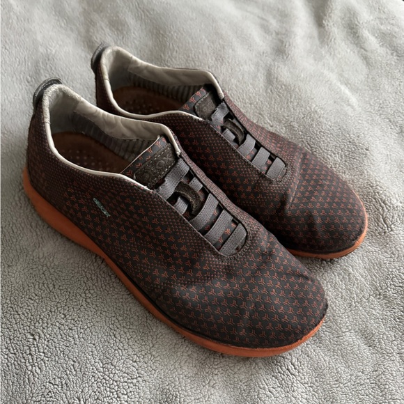 Men’s geox sneakers - Picture 2 of 4